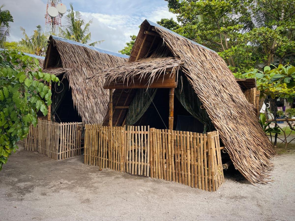 Daanbantayan Tribal Huts Community旅舍 外观 照片