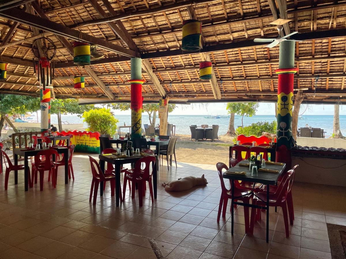 Daanbantayan Tribal Huts Community旅舍 外观 照片