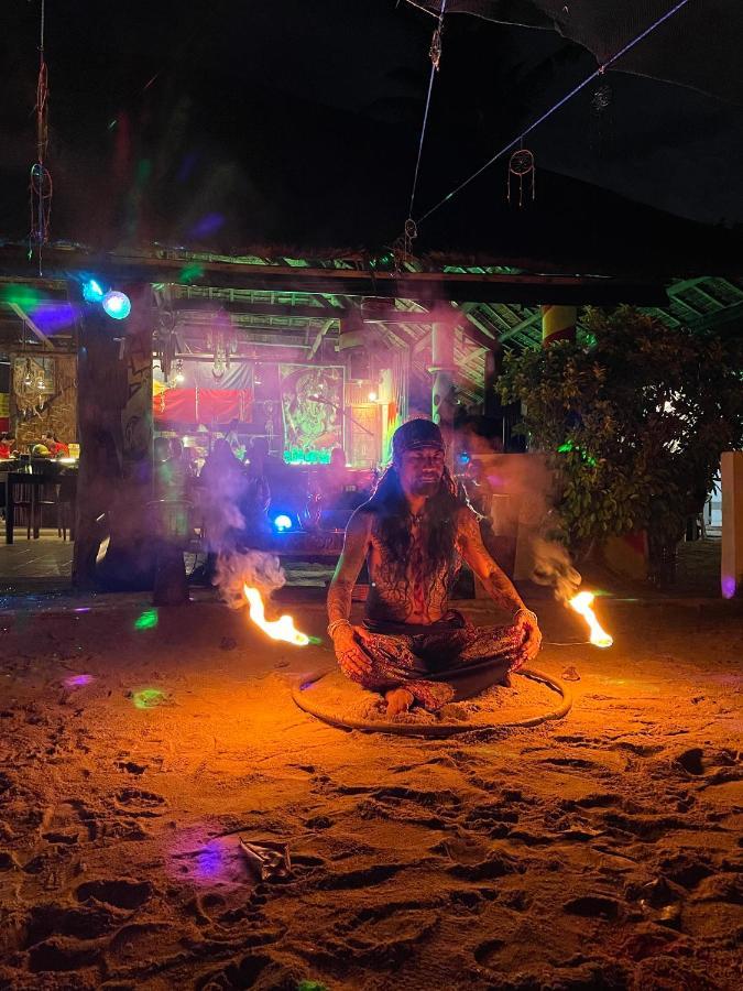 Daanbantayan Tribal Huts Community旅舍 外观 照片