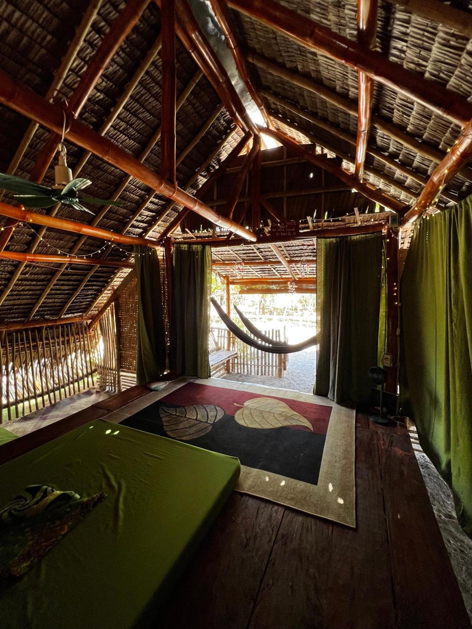 Daanbantayan Tribal Huts Community旅舍 客房 照片