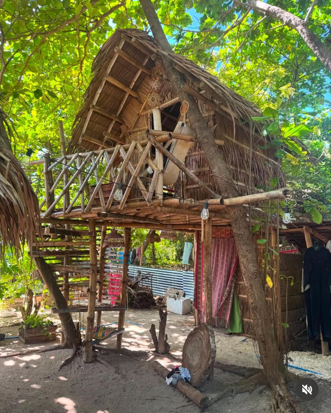Daanbantayan Tribal Huts Community旅舍 外观 照片